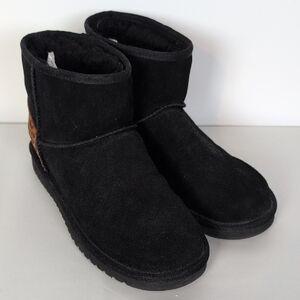 Koolaburra by Ugg Suede Boots with Sherpa Lining